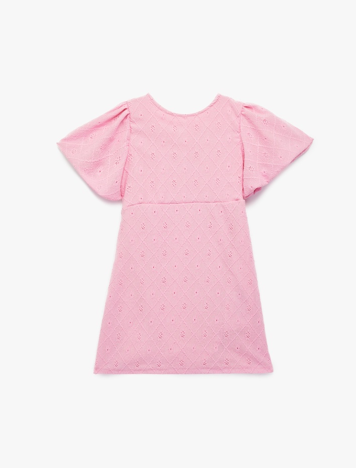 Kız Çocuk Fiyonk Detaylı Bisiklet Yaka Pencere Detaylı Gipeli Kısa Kollu Elbise