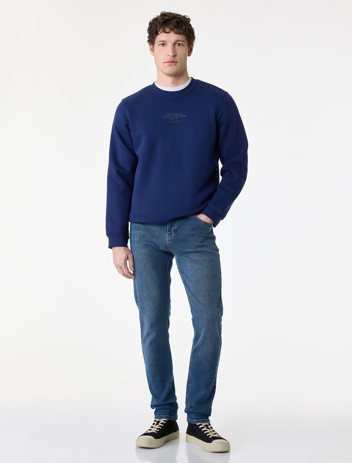  Regular Fit Uzun Kollu Bisiklet Yaka Baskılı Sweatshirt