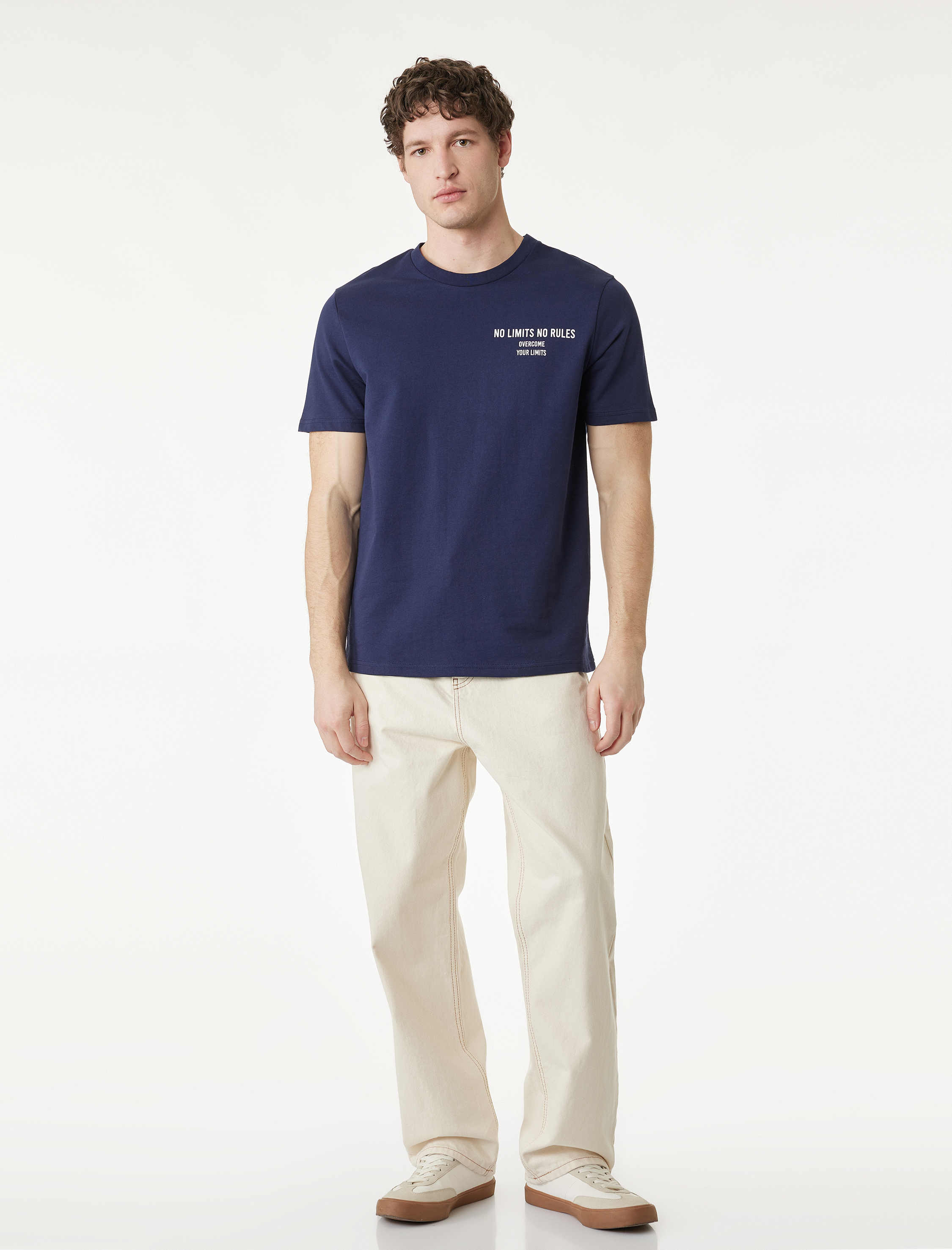   Rahat Kesim Kısa Kollu Baskılı Spor Tişört