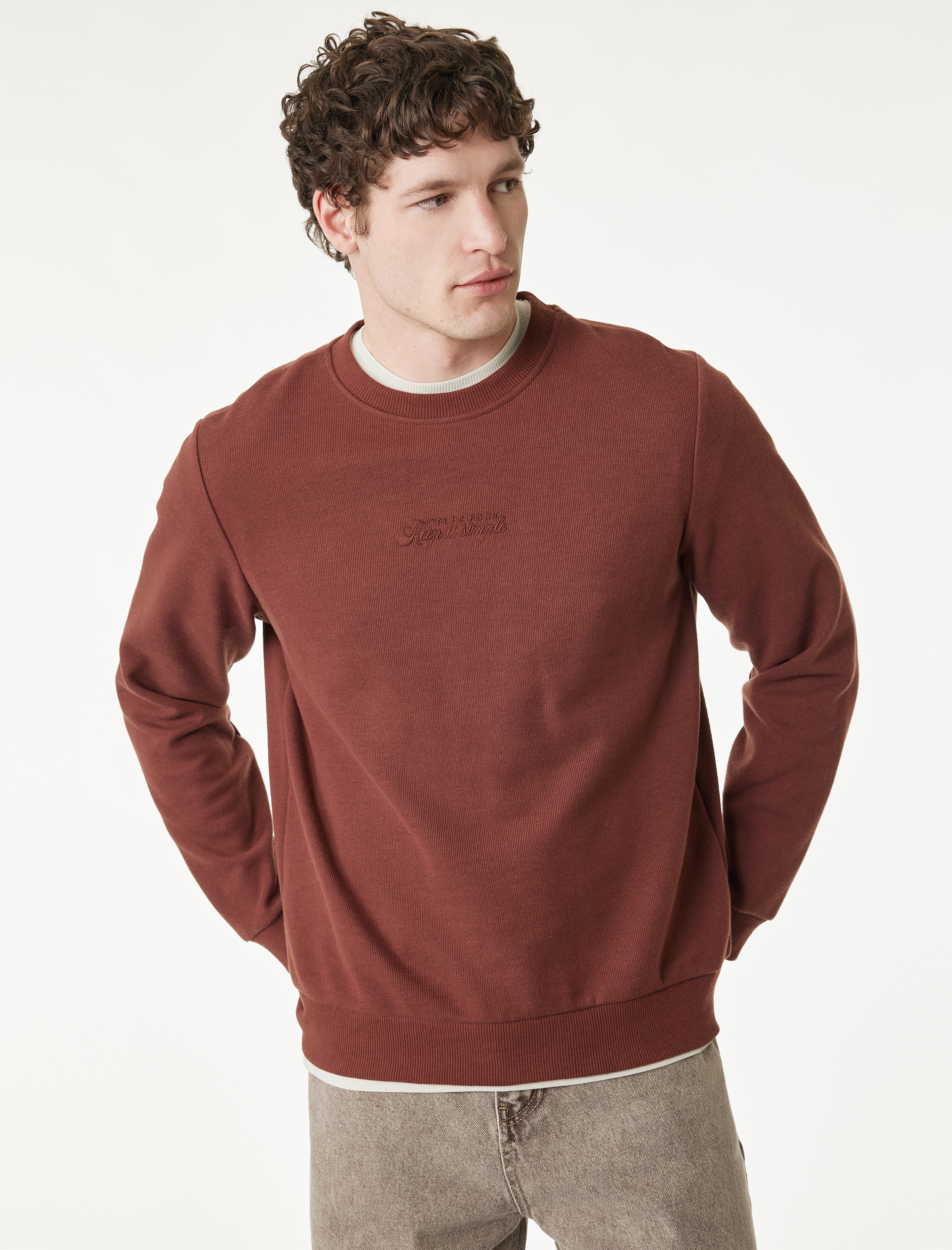   Regular Fit Uzun Kollu Baskılı Bisiklet Yaka Sweatshirt