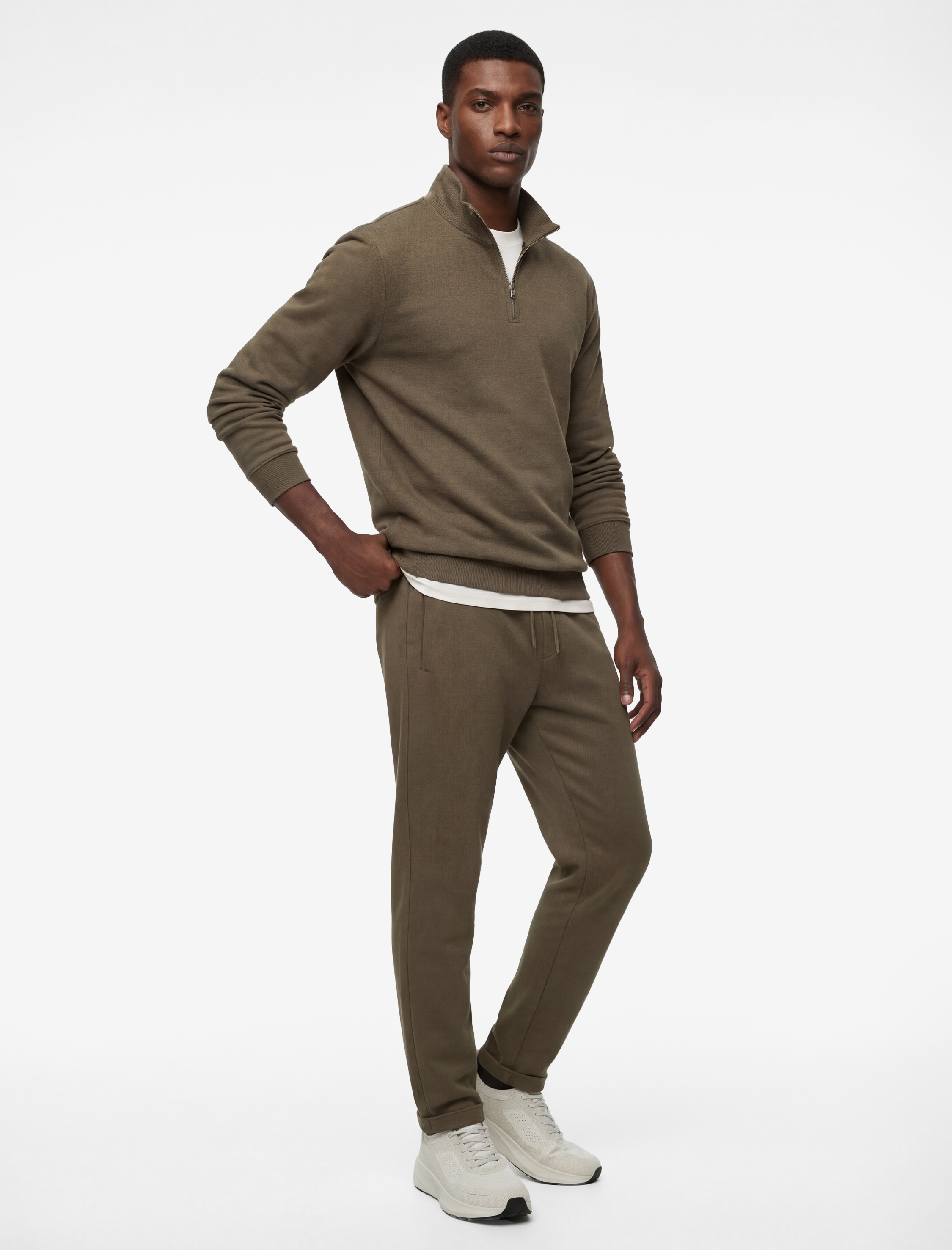   Pamuklu Uzun Kollu Oversize Dik Yaka Yarım Fermuarlı Sweatshirt