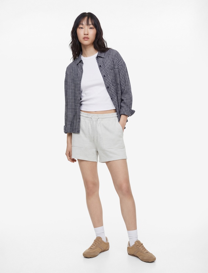  Beli Bağcıklı Cep Detaylı Mini Şort