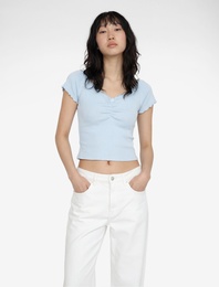 Slim Fit Büzgülü Kayık V Yaka Kısa Kollu Tişört