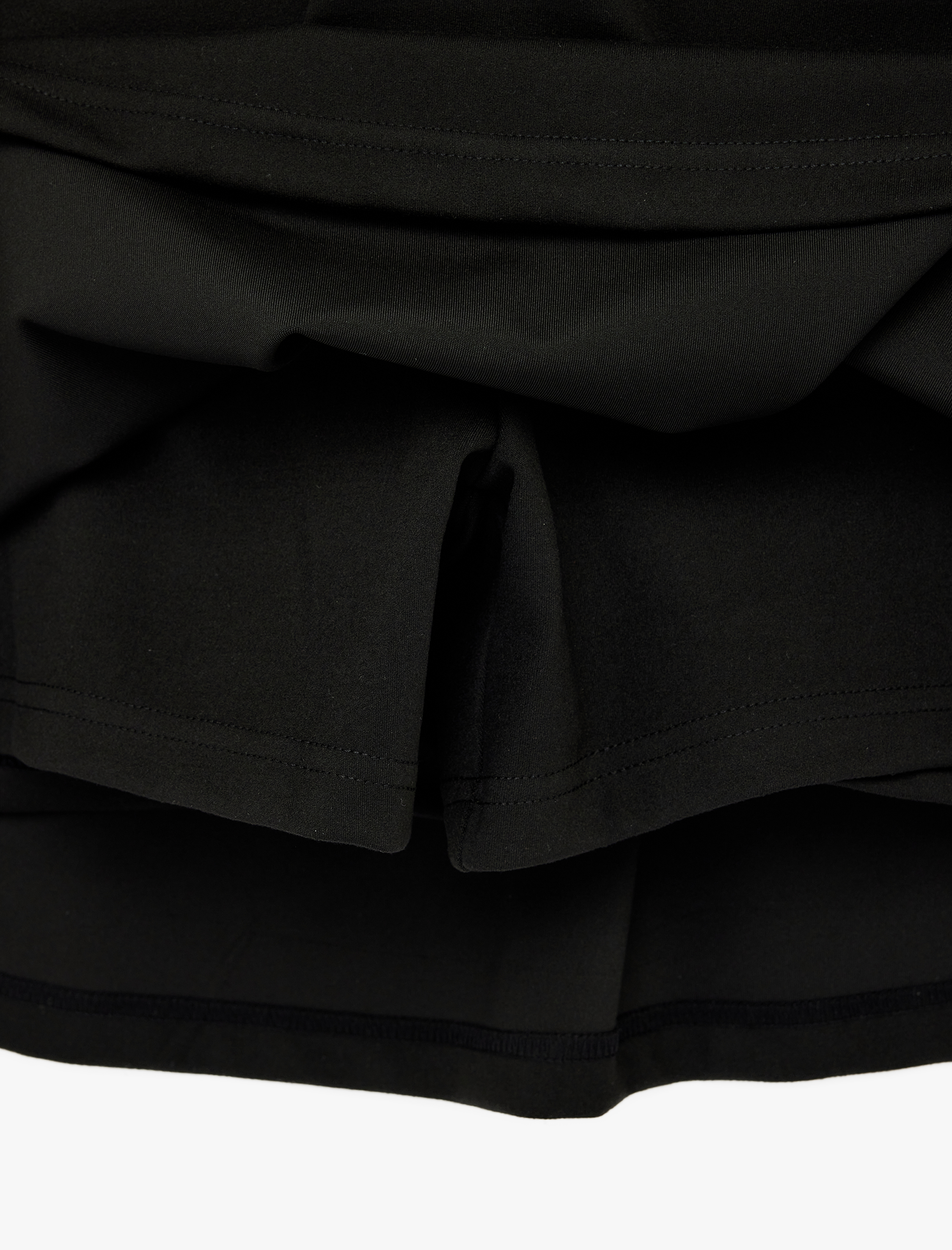   Kemer Detaylı Yüksek Bel Mini Spor Şort Etek