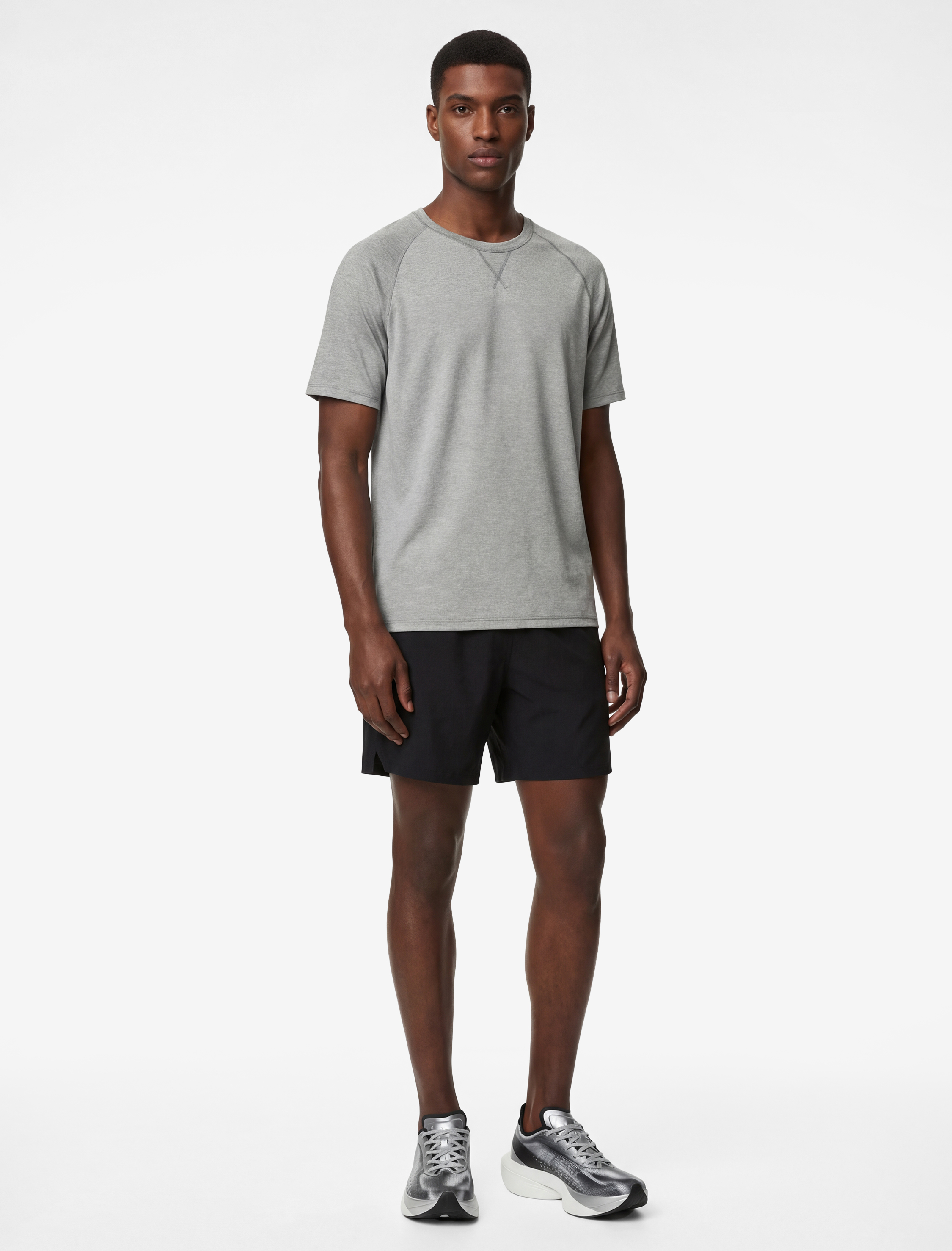   Rahat Kesim Reglan Kısa Kollu Bisiklet Yaka Spor Tişört