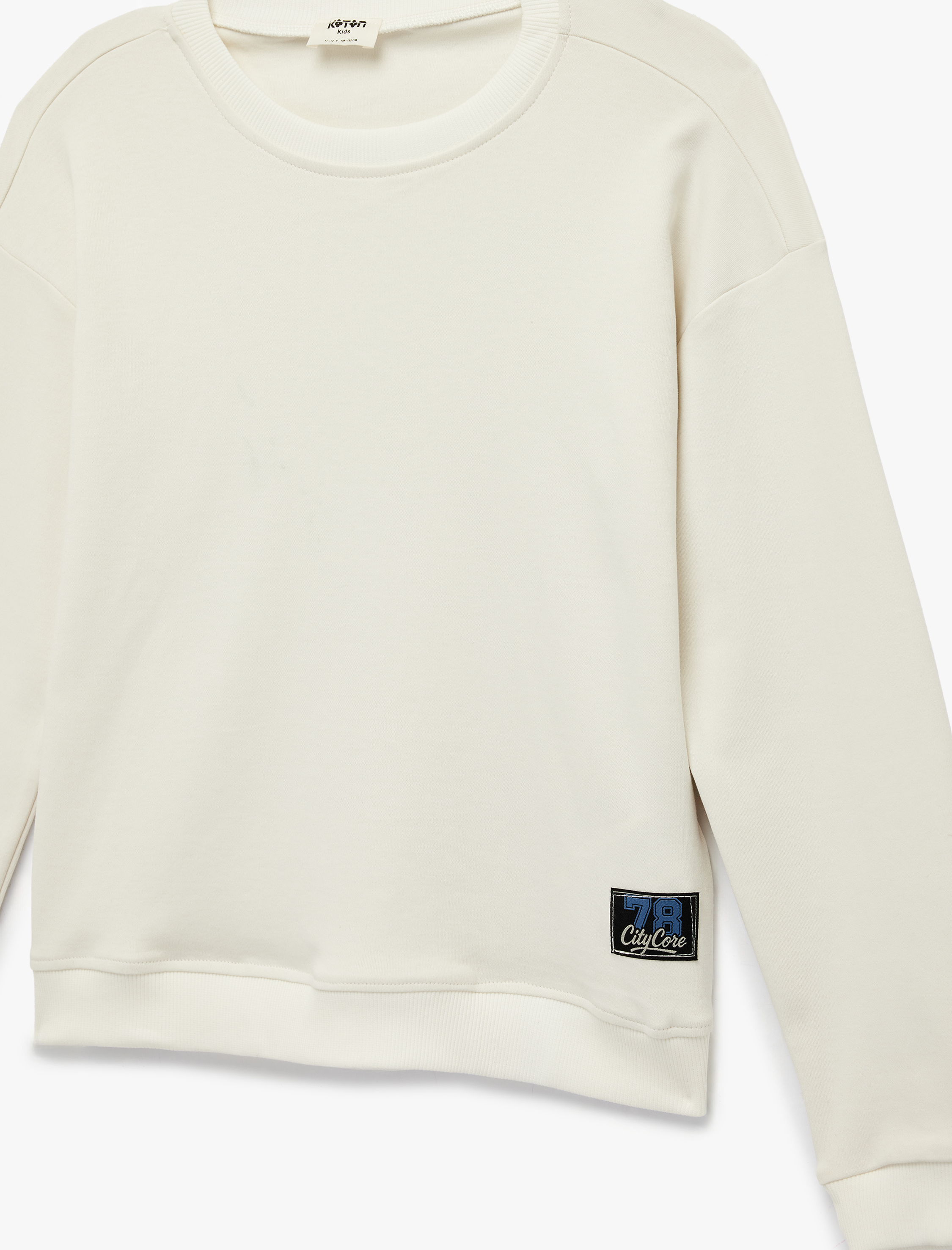  Erkek Çocuk Pamuklu Uzun Kollu Bisiklet Yaka Arkası Baskılı Sweatshirt