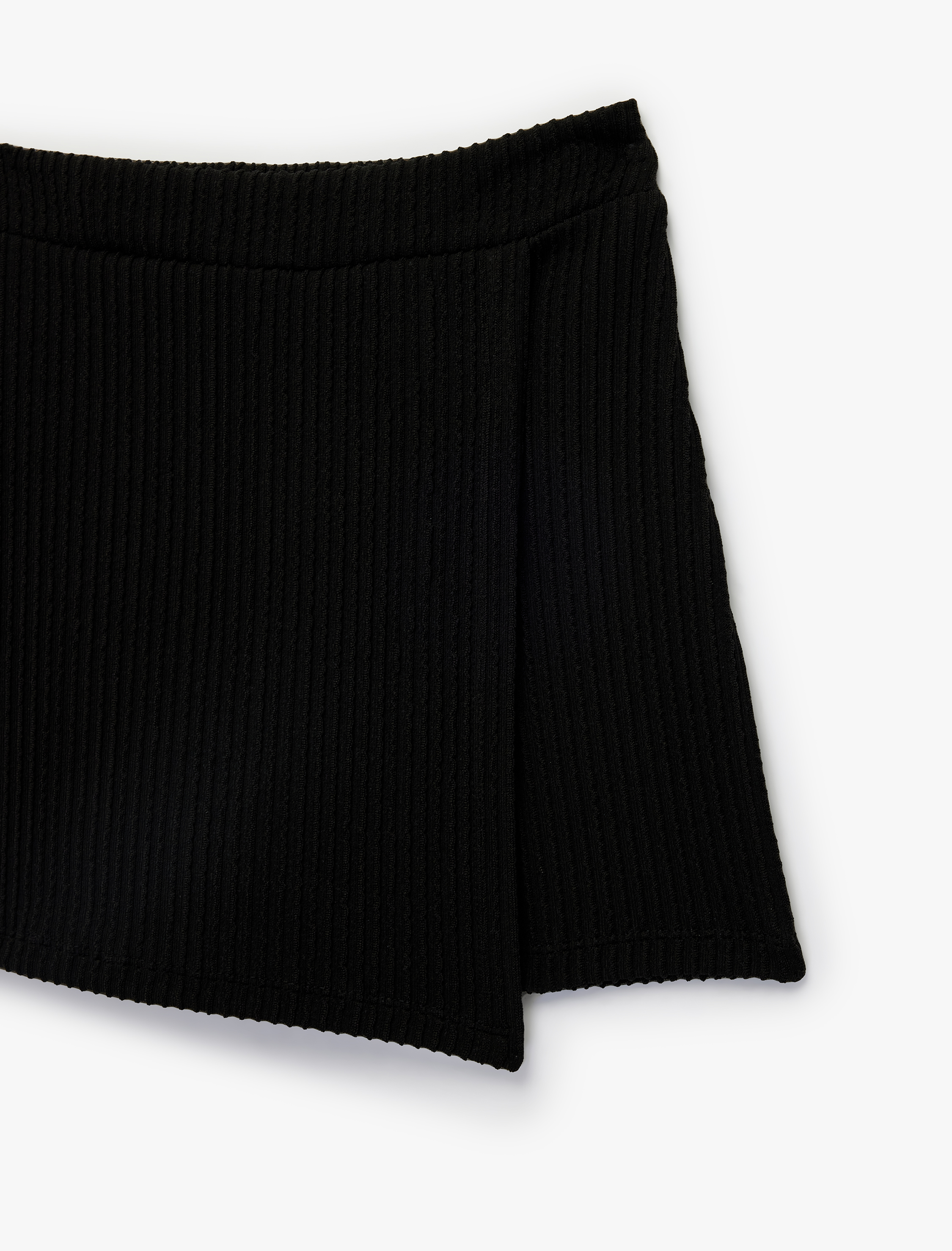  Kız Çocuk Dokulu Kruvaze Mini Şort Etek