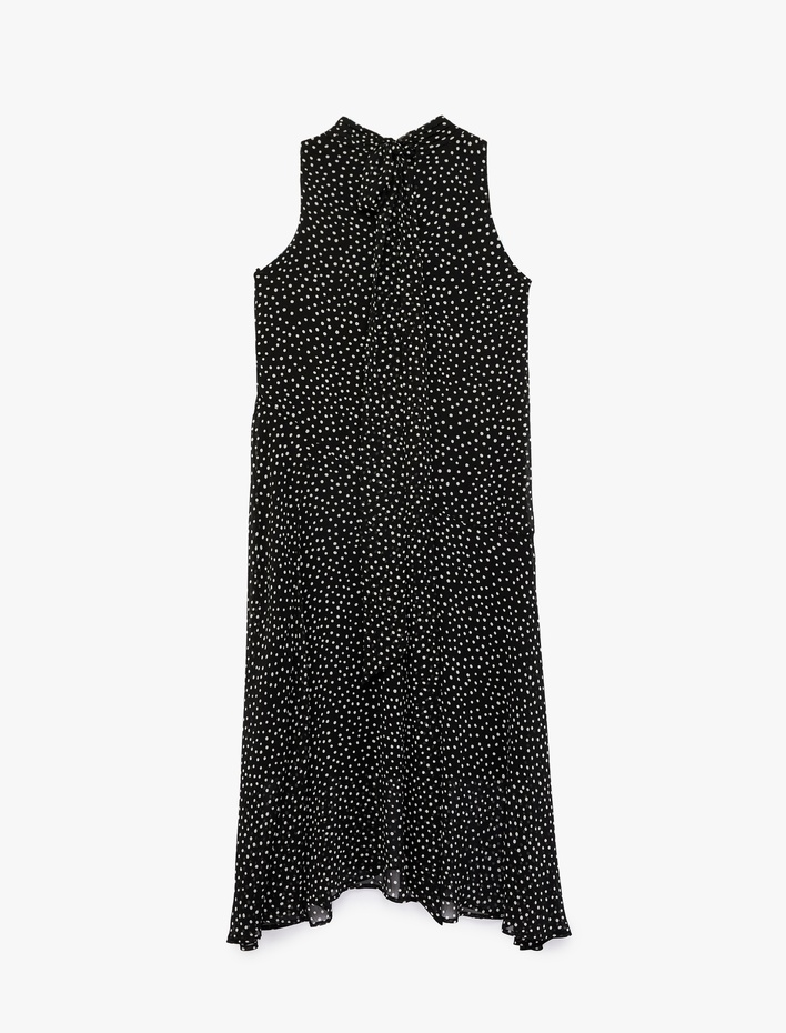  Şifon Kolsuz Kloş Puantiyeli Uzun Halter Yaka Elbise