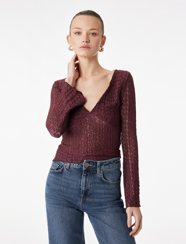  Slim Fit Uzun İspanyol Kollu V Yaka Dantel Tişört