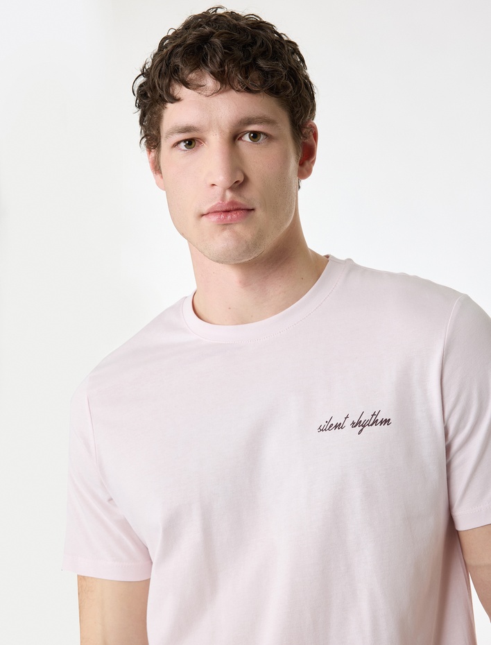  Regular Fit Kısa Kollu Bisiklet Yaka Pamuklu Sırtı Baskılı Tişört