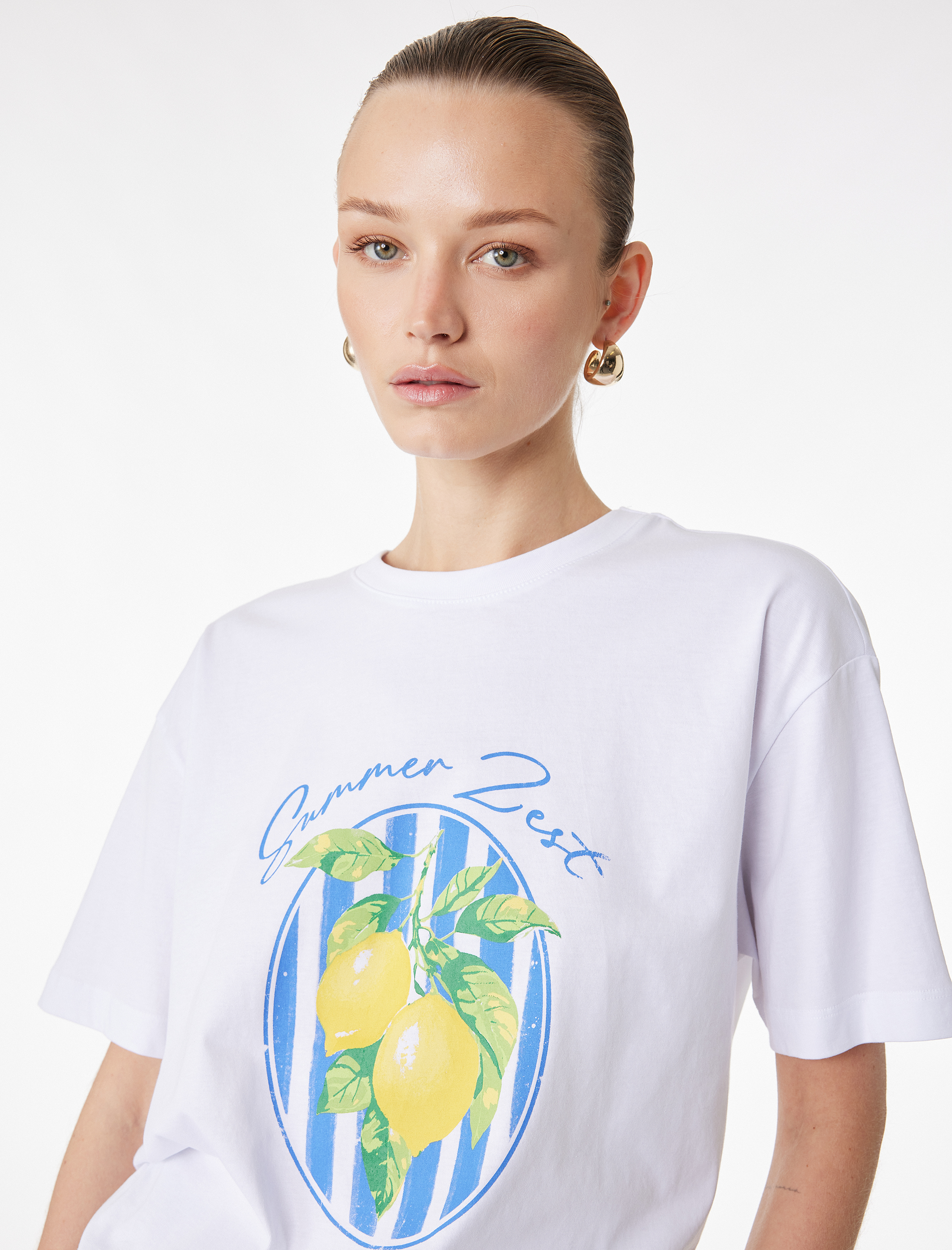   Pamuklu Kısa Kollu Bisiklet Yaka Limon Baskılı Tişört