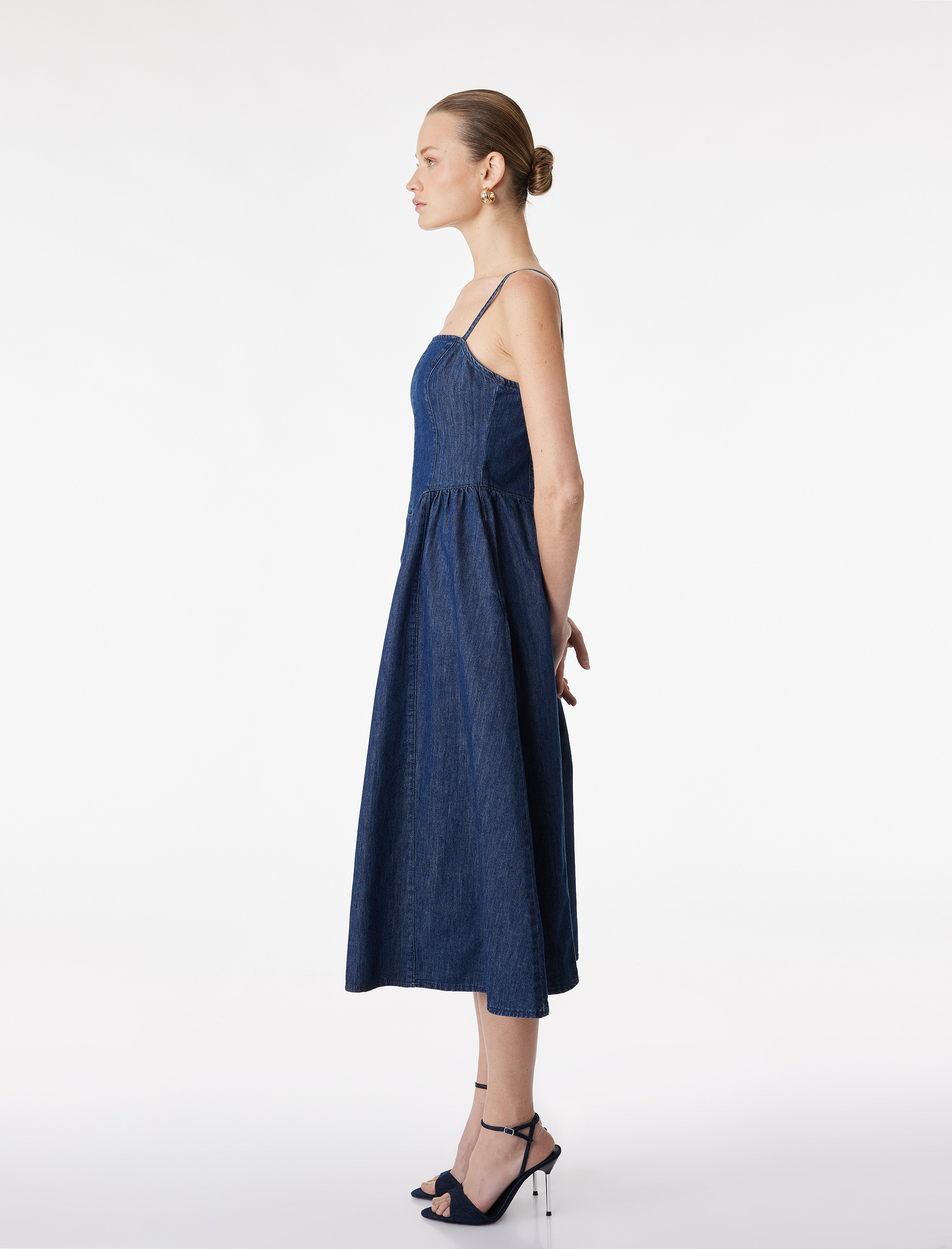   Regular Fit Cepli Askılı Midi Denim Elbise