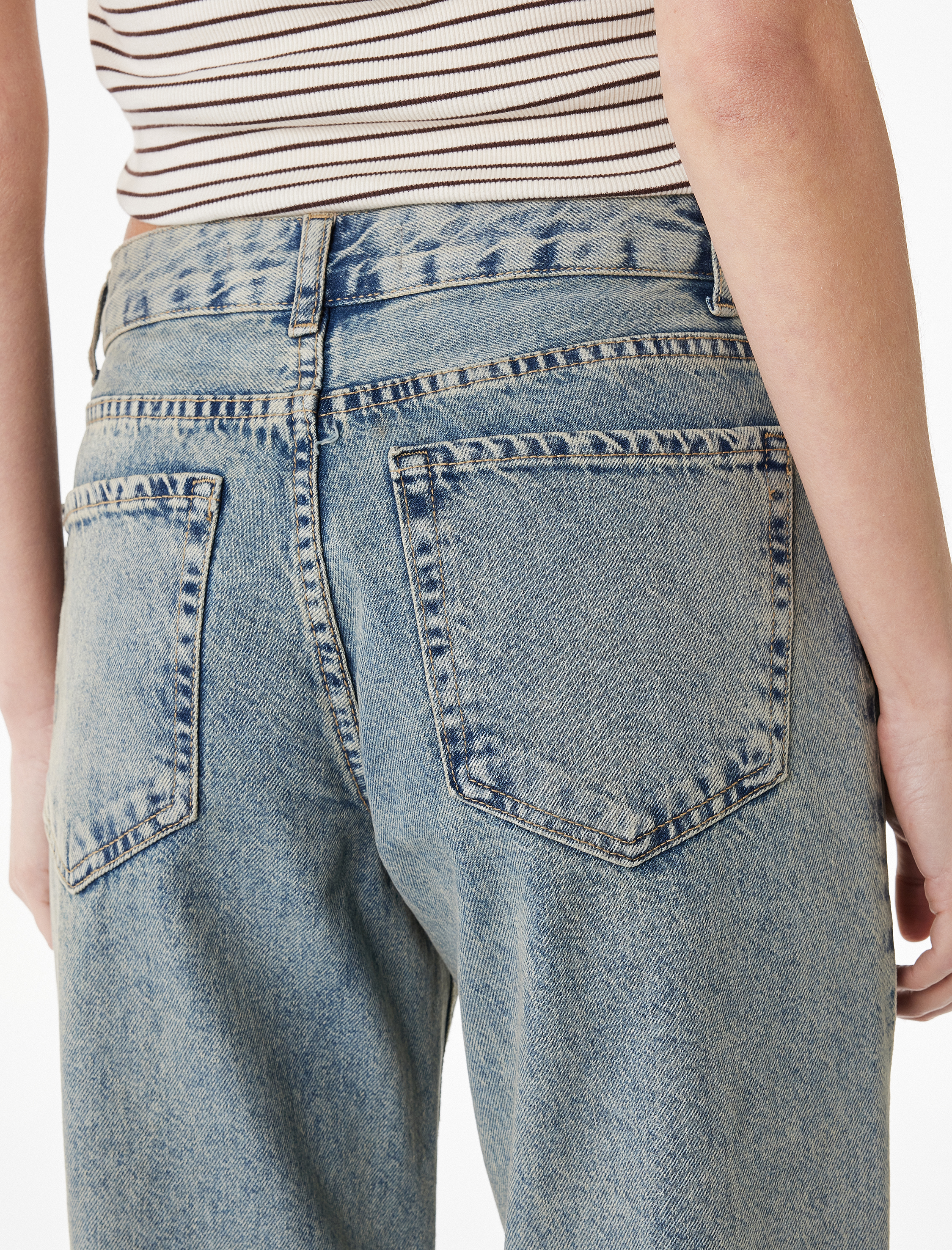   Yüksek Bel Cepli Pamuklu Düz Paça Straight Fit Denim Pantolon - Straight Jeans