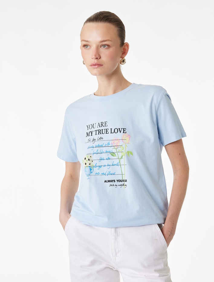  Pamuklu Kısa Kollu Bisiklet Yaka Baskılı Tişört