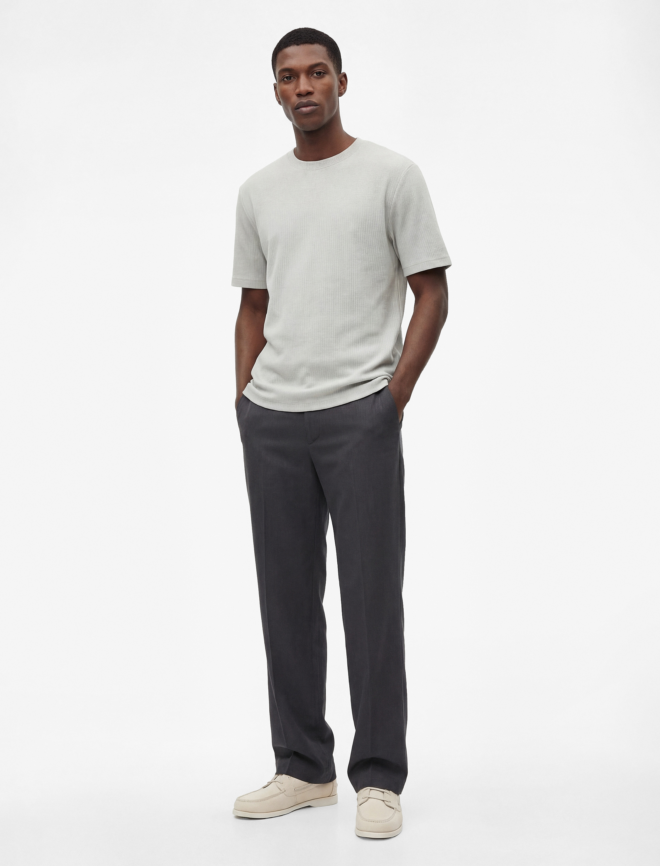   Regular Fit Kısa Kollu Dokulu Bisiklet Yaka Tişört