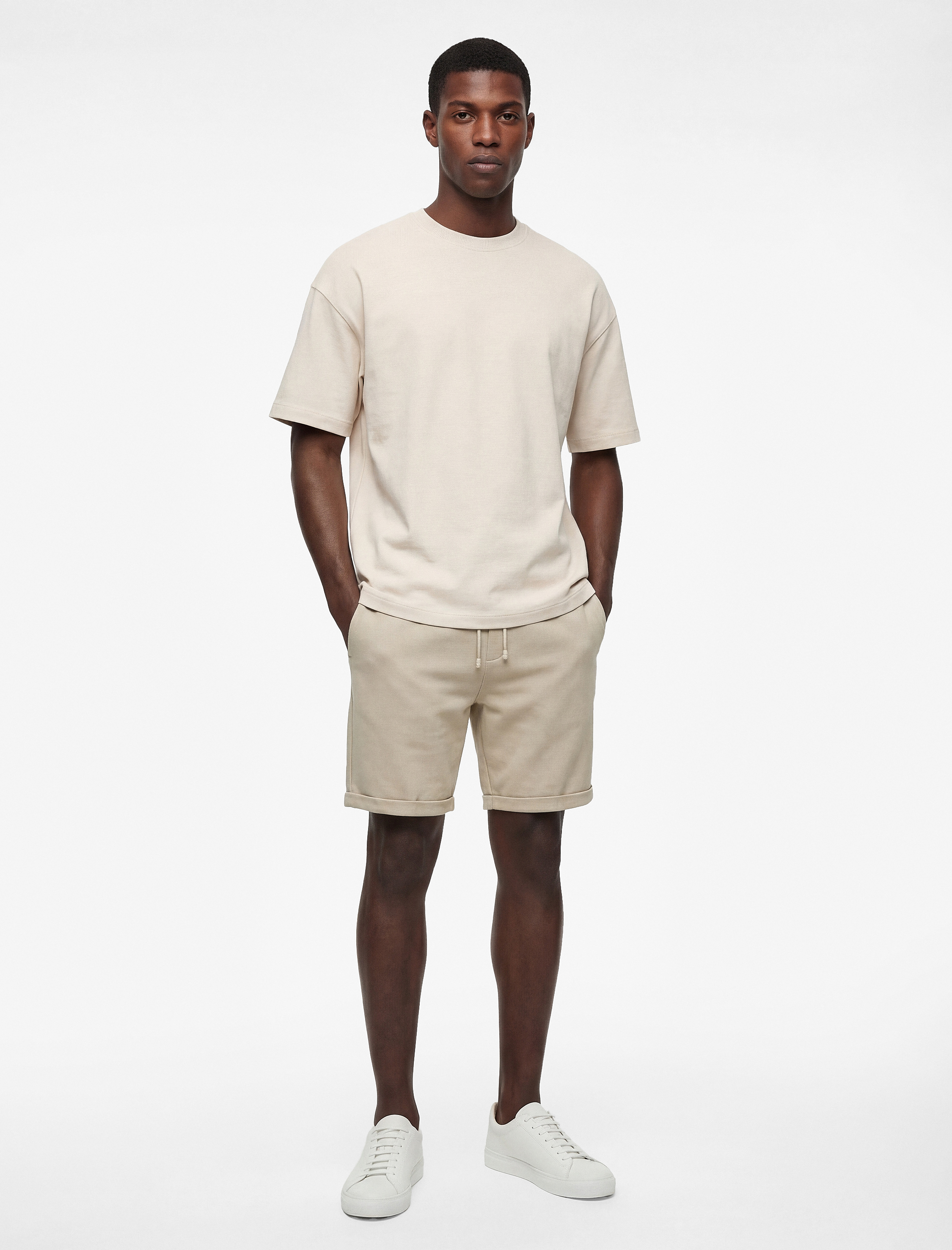   Pamuklu Cepli Duble Paça Pileli Bermuda Beli Bağcıklı Şort