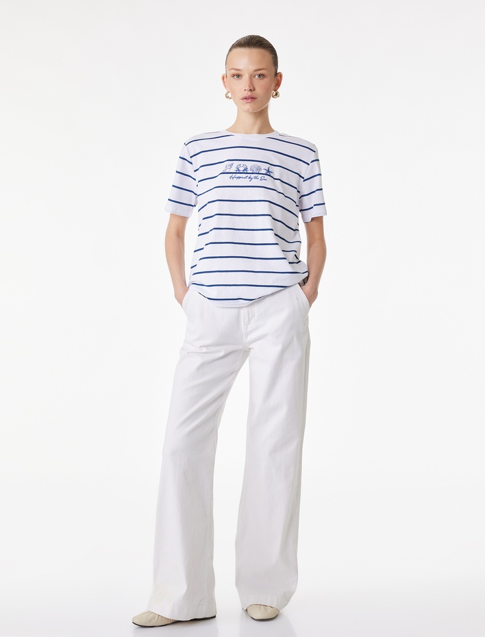  Pamuklu Kısa Kollu Deniz Kabuğu Nakış Detaylı Çizgili Tişört