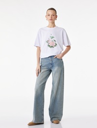 Pamuklu Kısa Kollu Bisiklet Yaka Nilüfer Çiçek Baskılı Oversize Tişört