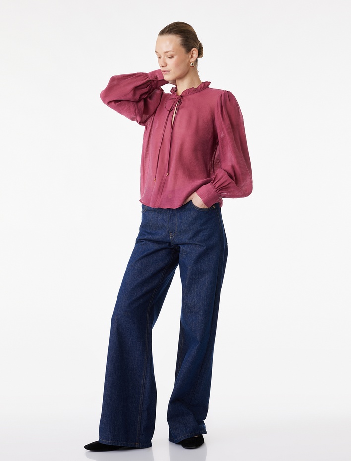  Uzun Balon Kollu Manşetli Bağlama Detaylı Yuvarlak Fırfırlı Yaka Bluz