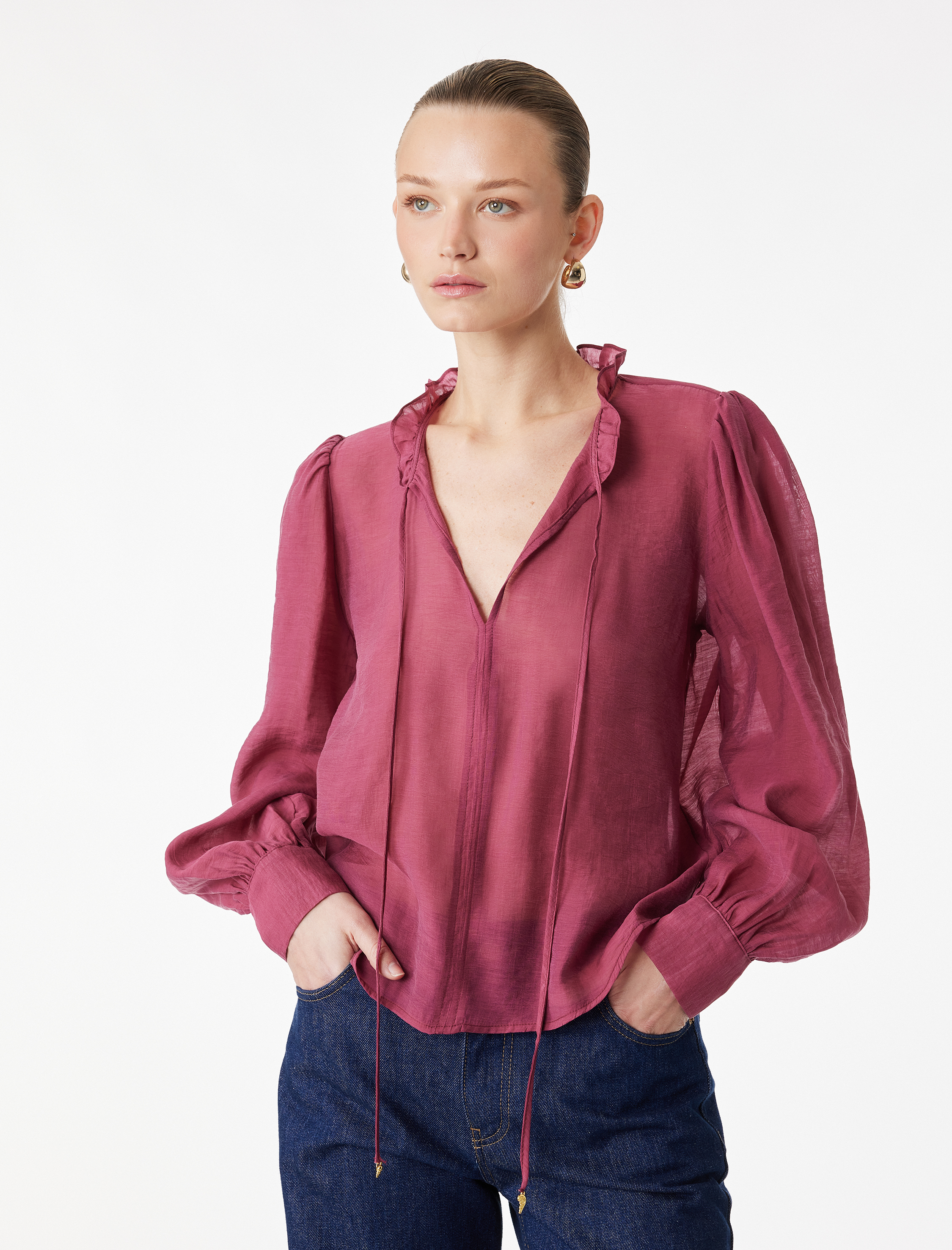   Uzun Balon Kollu Manşetli Bağlama Detaylı Yuvarlak Fırfırlı Yaka Bluz