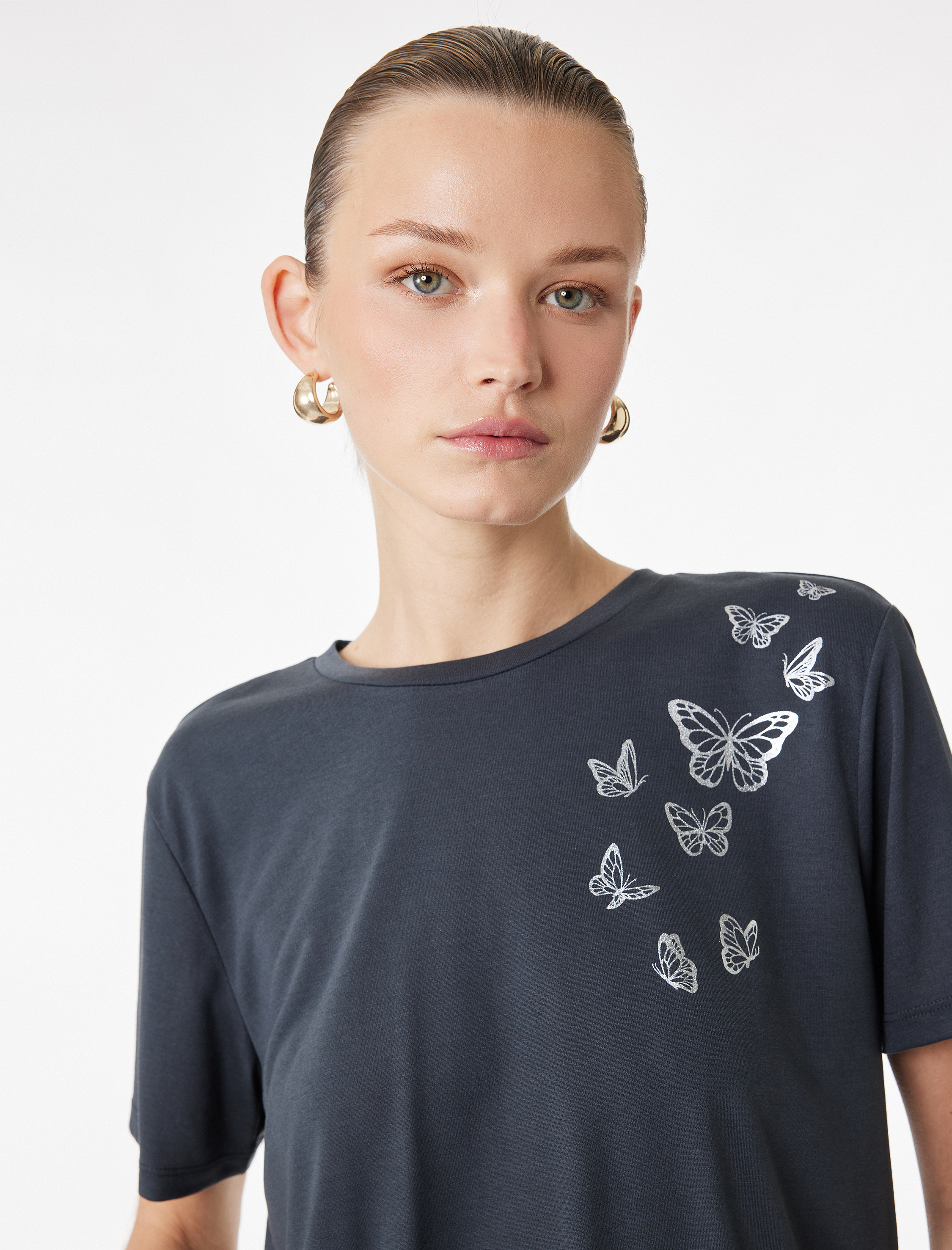   Kısa Kollu Yuvarlak Yaka Kelebek Baskılı Tişört