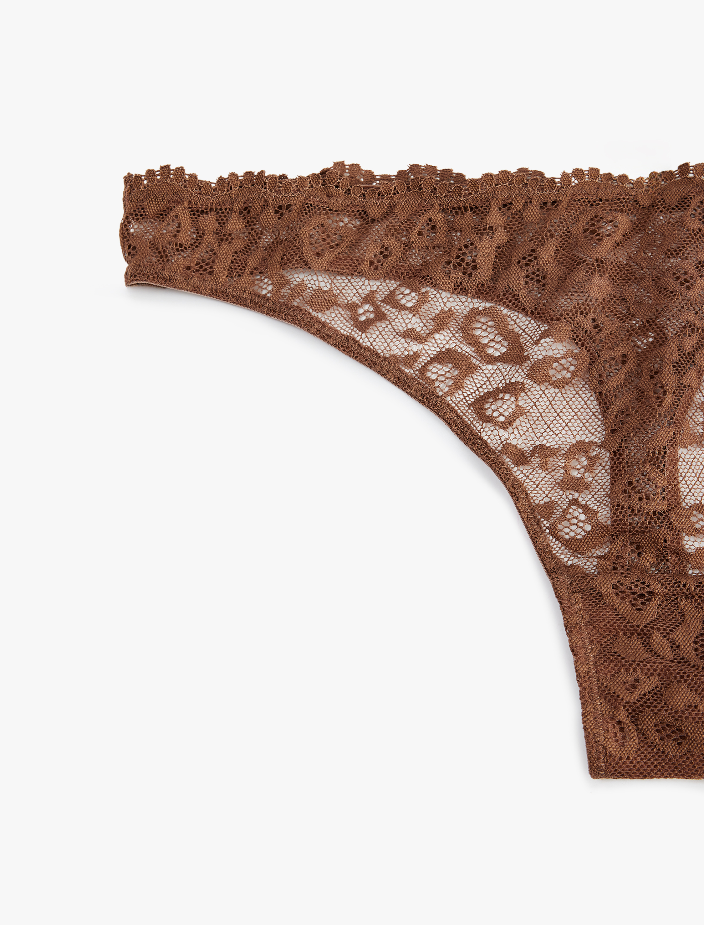   Rahat Kalıp Dantelli String Külot