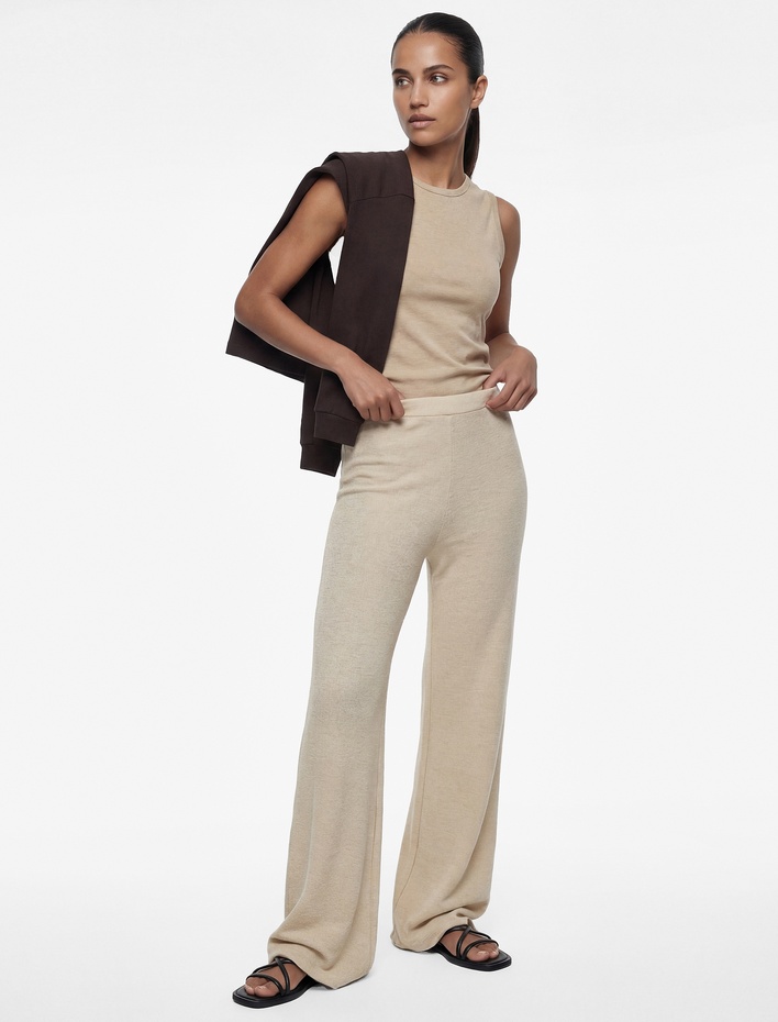  Normal Bel Düz Geniş Paça Pantolon