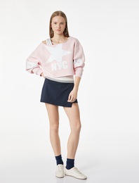 Kayık Yaka Uzun Kollu Baskılı Oversize Crop Sweatshirt