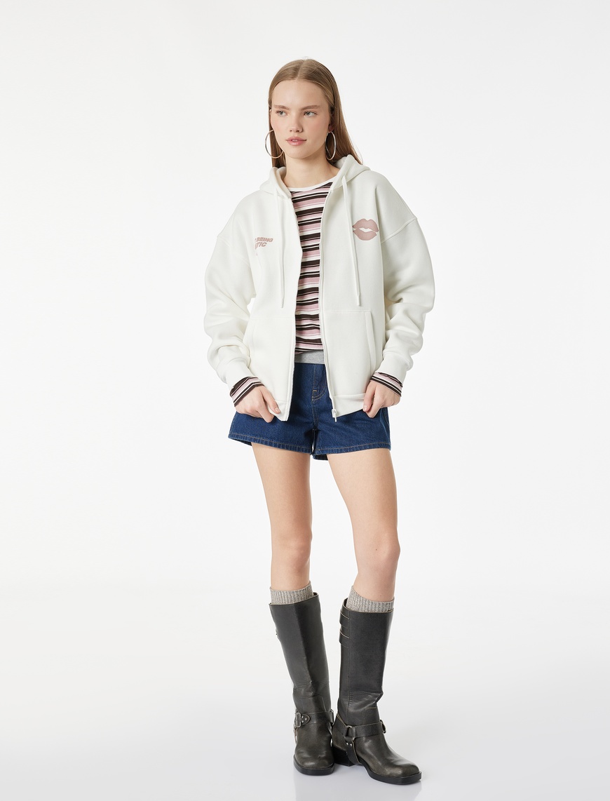 Koton Kadın Kapüşonlu Uzun Kollu Arkası Baskılı Fermuarlı Oversize Sweatshirt