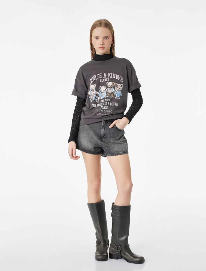  Oversize Kısa Kollu Bisiklet Yaka Ayıcık Baskılı Tişört