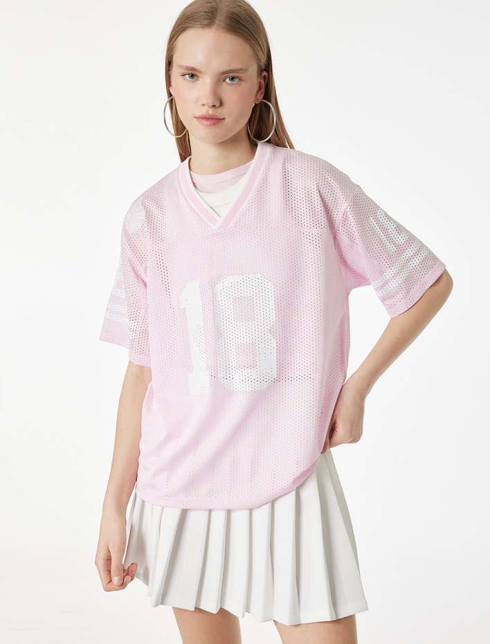  Oversize V Yaka Kısa Kollu Baskılı File Tişört