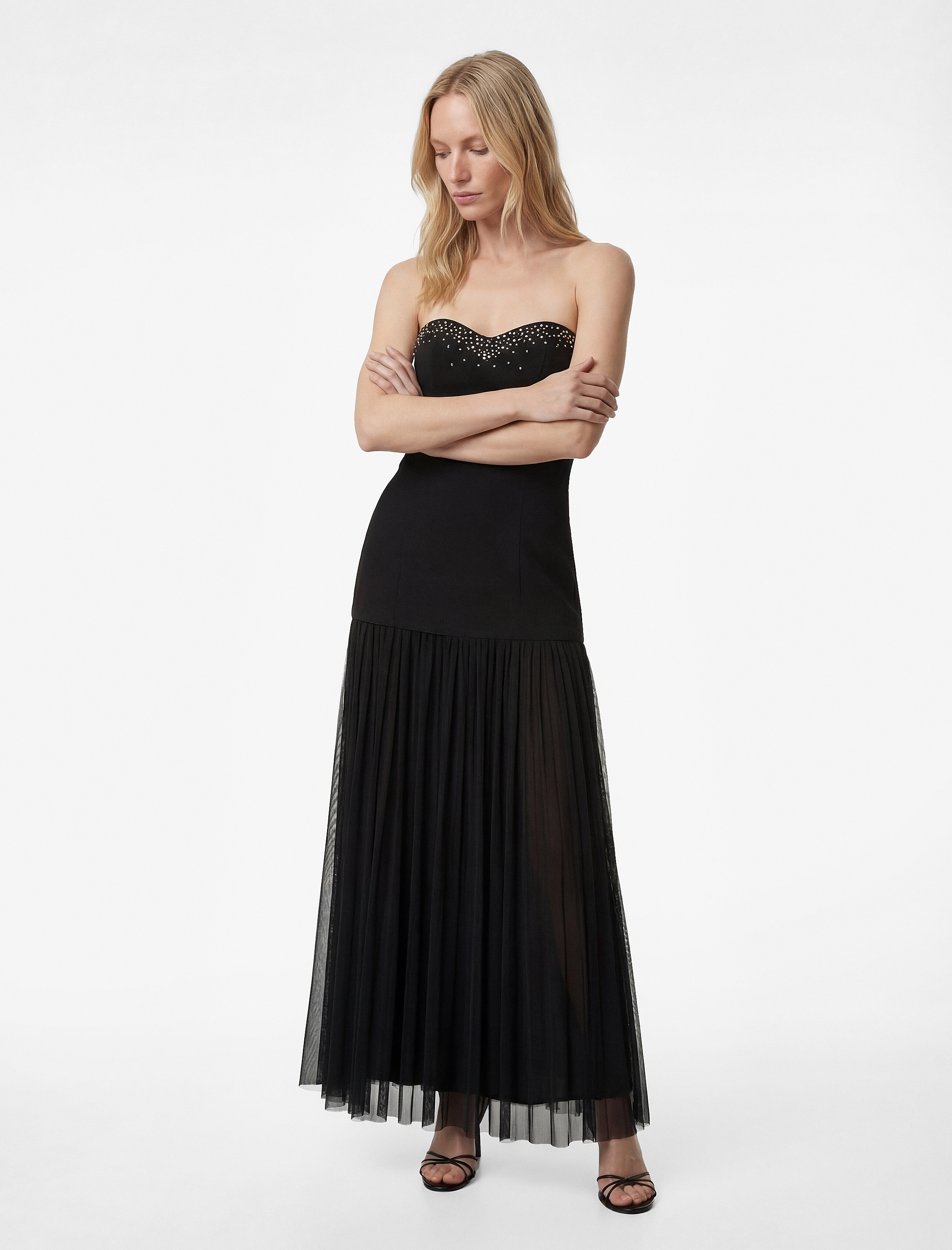   Scuba Kumaş Tül Detaylı Taşlı Straplez Elbise