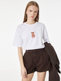 Kısa Kollu Ayıcık Nakışlı Bisiklet Yaka Oversize Tişört