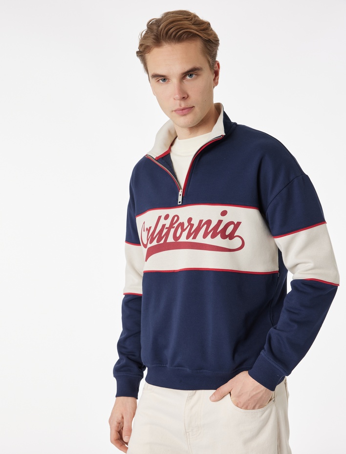  Oversize Şardonlu Renk Bloklu Kolej Baskılı Yarım Fermuarlı Sweatshirt