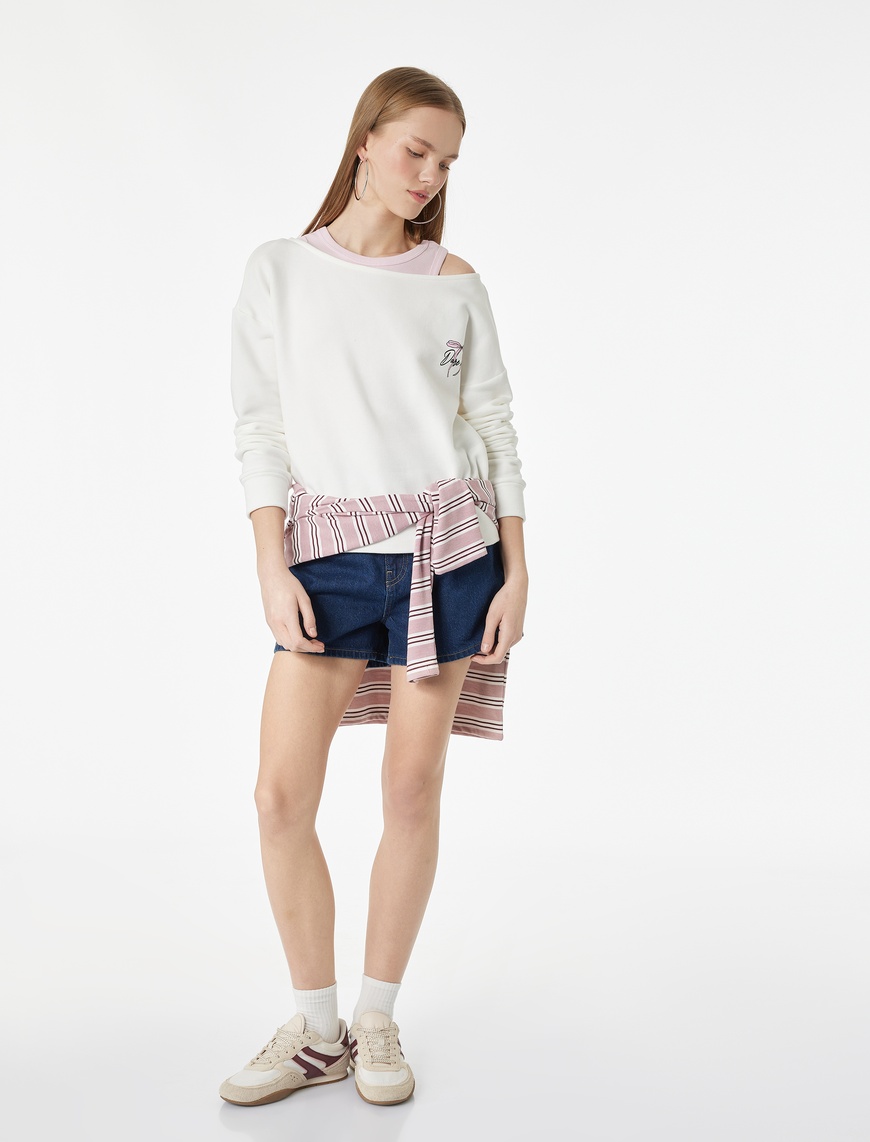 Koton Kadın Modal Karışımlı Uzun Kollu Kayık Yaka Oversize Baskılı Sweatshirt