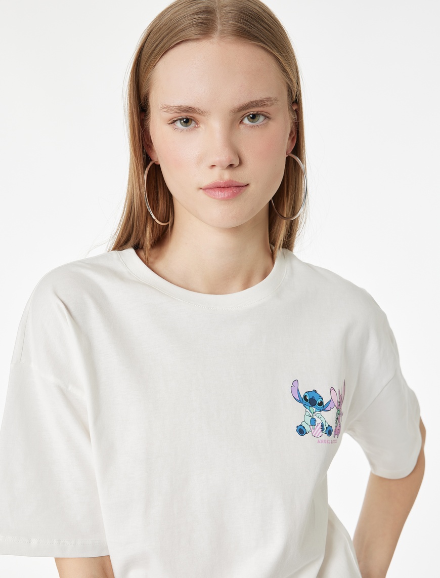 Ekru Stitch Lisanslı Kısa Kollu Bisiklet Yaka Arkası Baskılı