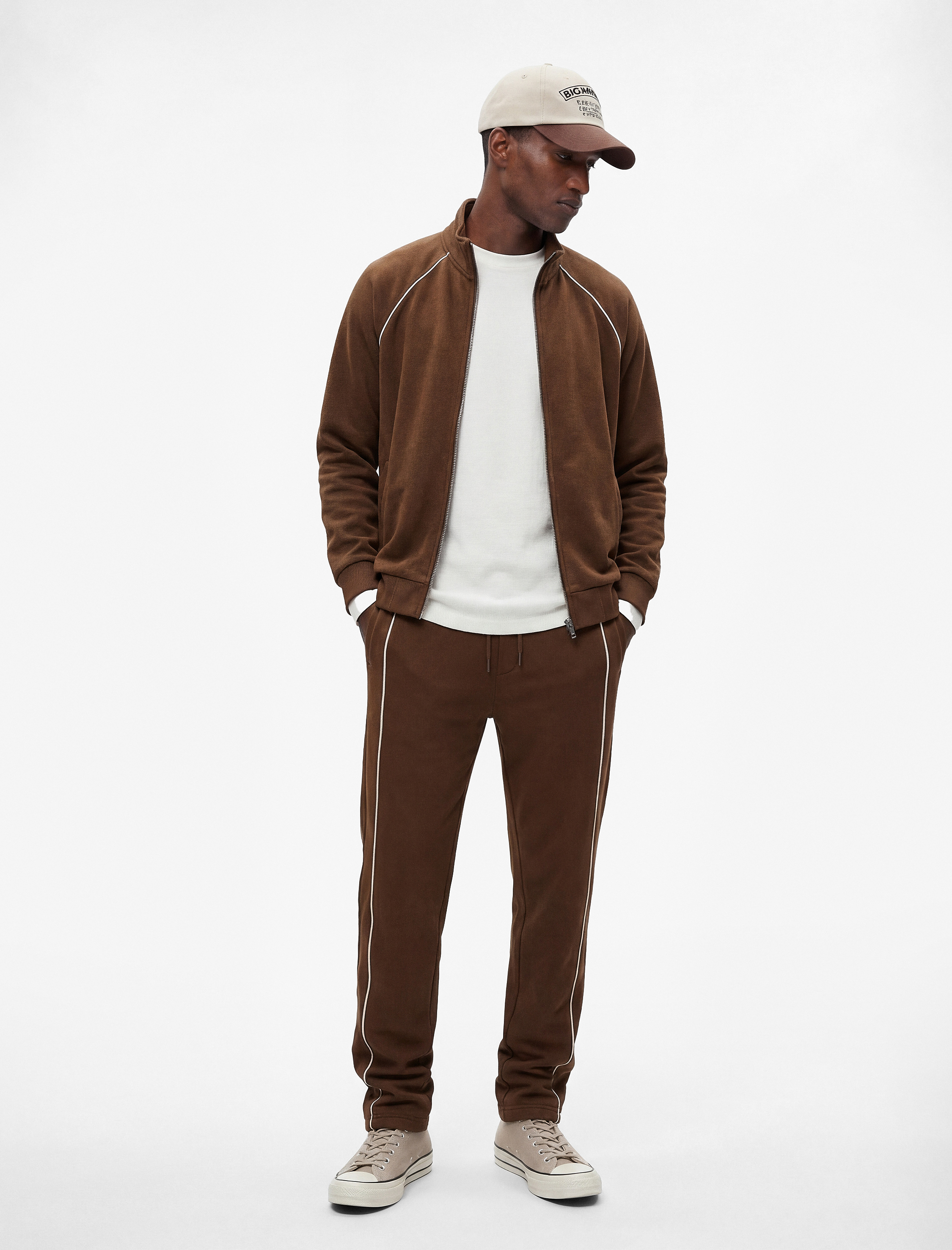   Uzun Kollu Cepli Biyeli Fermuarlı Hırka