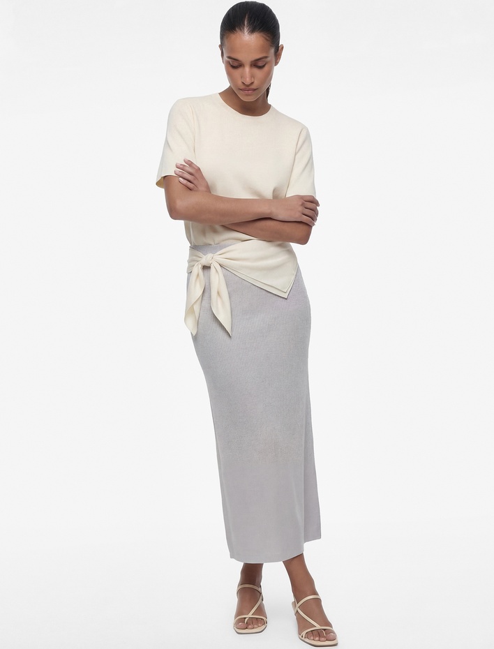  İnce Metalik İplik Detaylı Parıltılı Midi A Kesim Etek