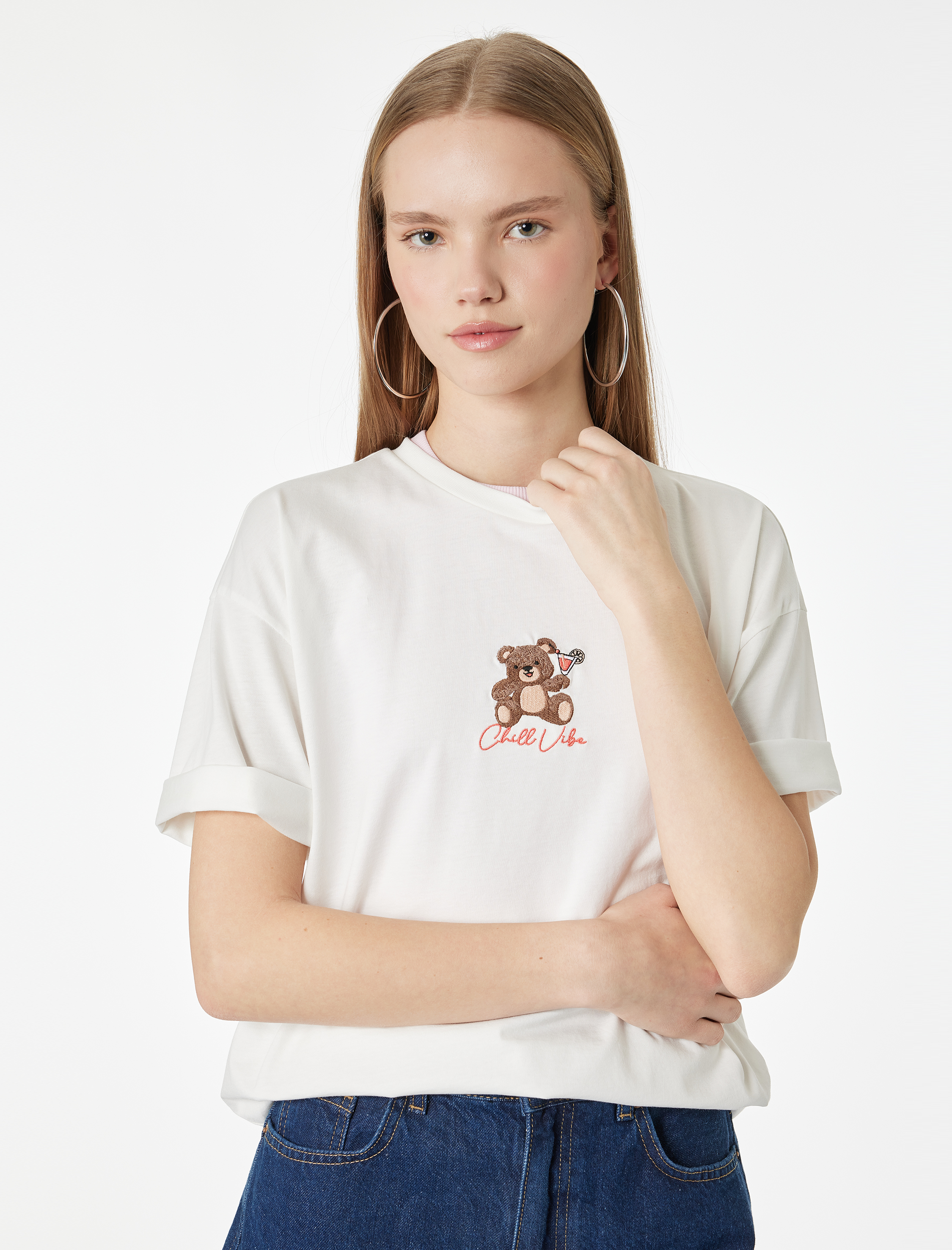   Kısa Kollu Ayıcık Nakışlı Bisiklet Yaka Pamuklu Oversize Tişört