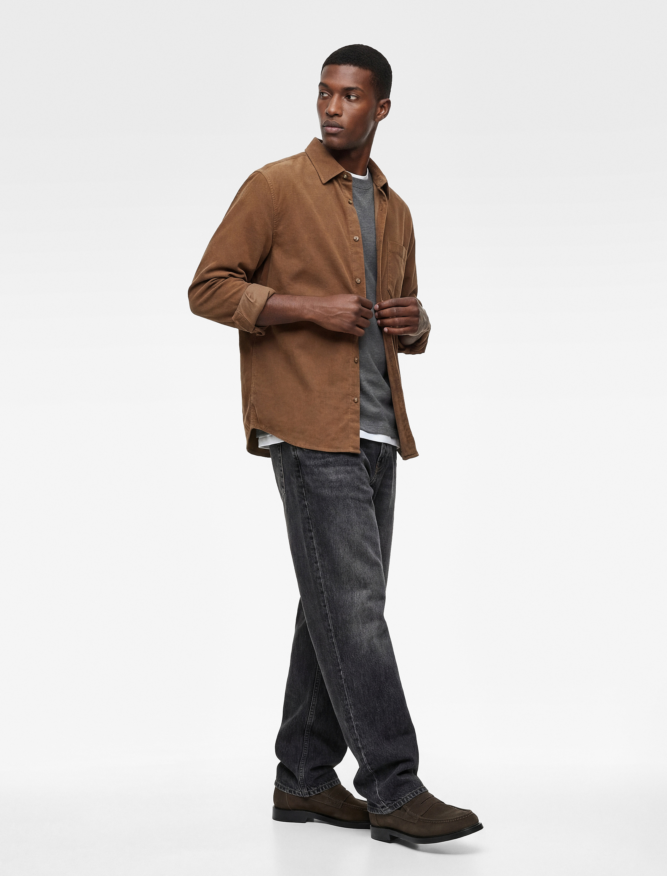   Regular Fit Klasik Yaka Cepli Pamuklu Uzun Kollu Fitilli Kadife Gömlek