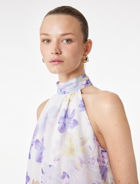 Kolsuz Çiçekli Halter Yaka Şifon Bluz