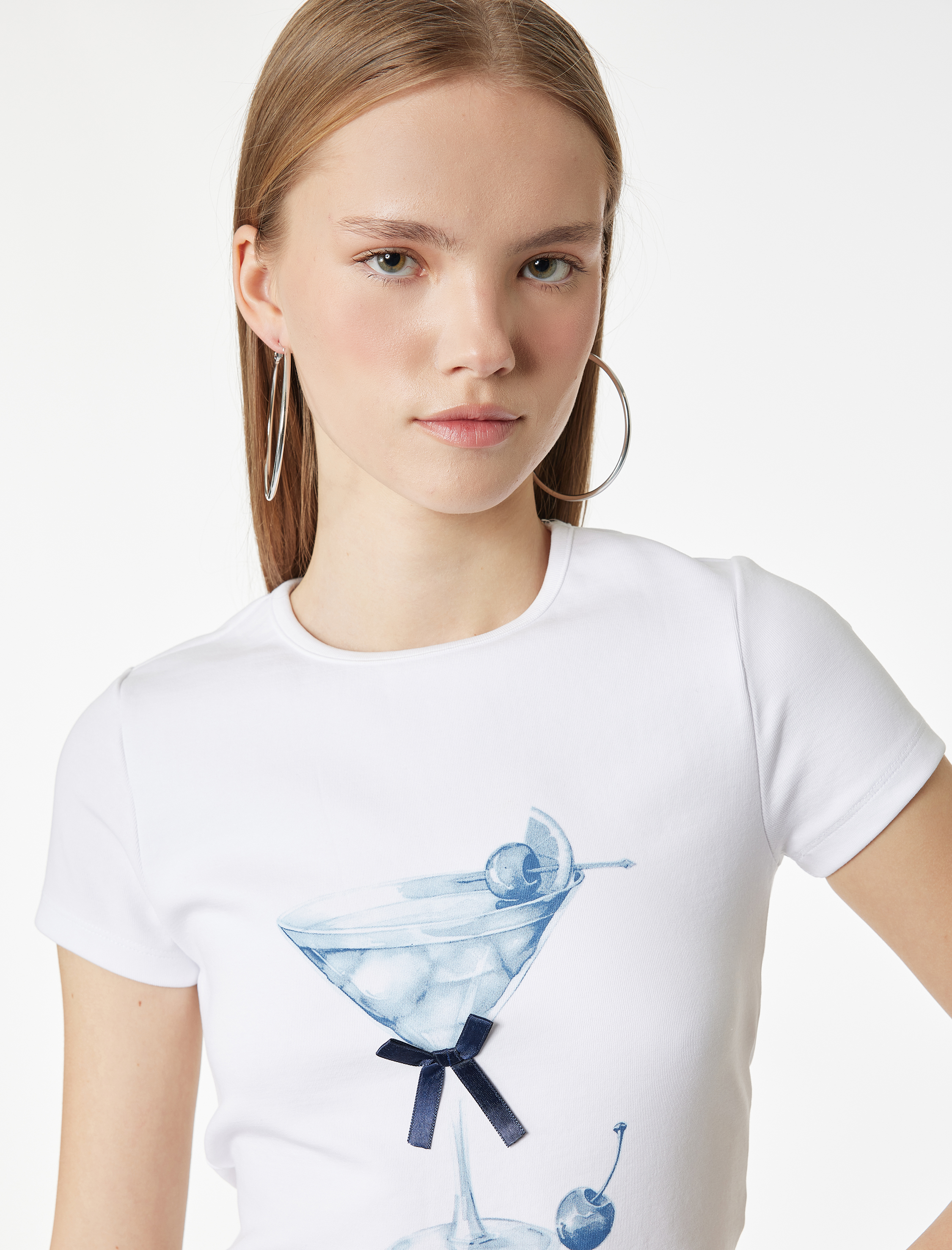   Kısa Kollu Bisiklet Yaka Pamuklu Fiyonklu Tişört