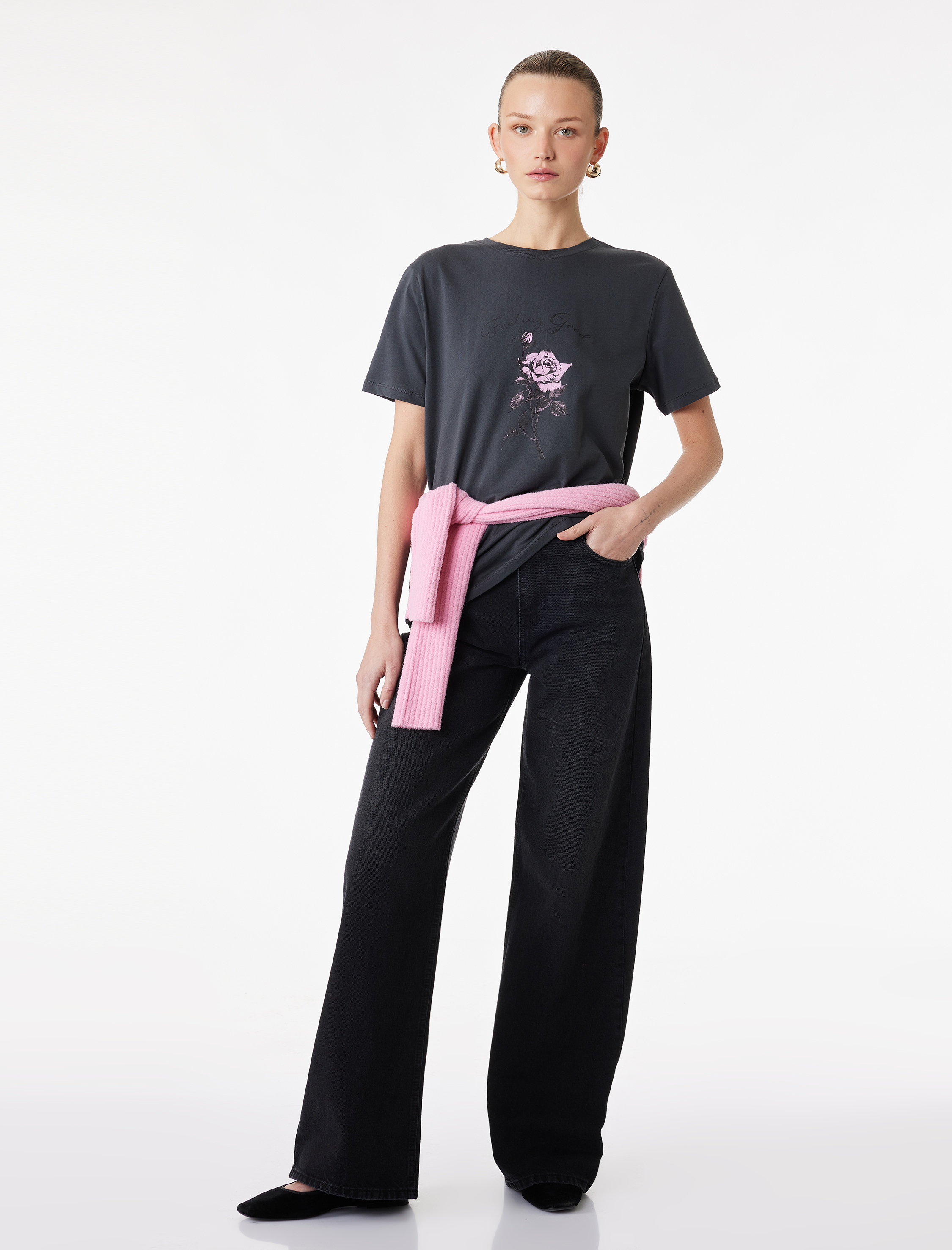   Pamuklu Kısa Kollu Bisiklet Yaka Gül Çiçek Baskılı Tişört