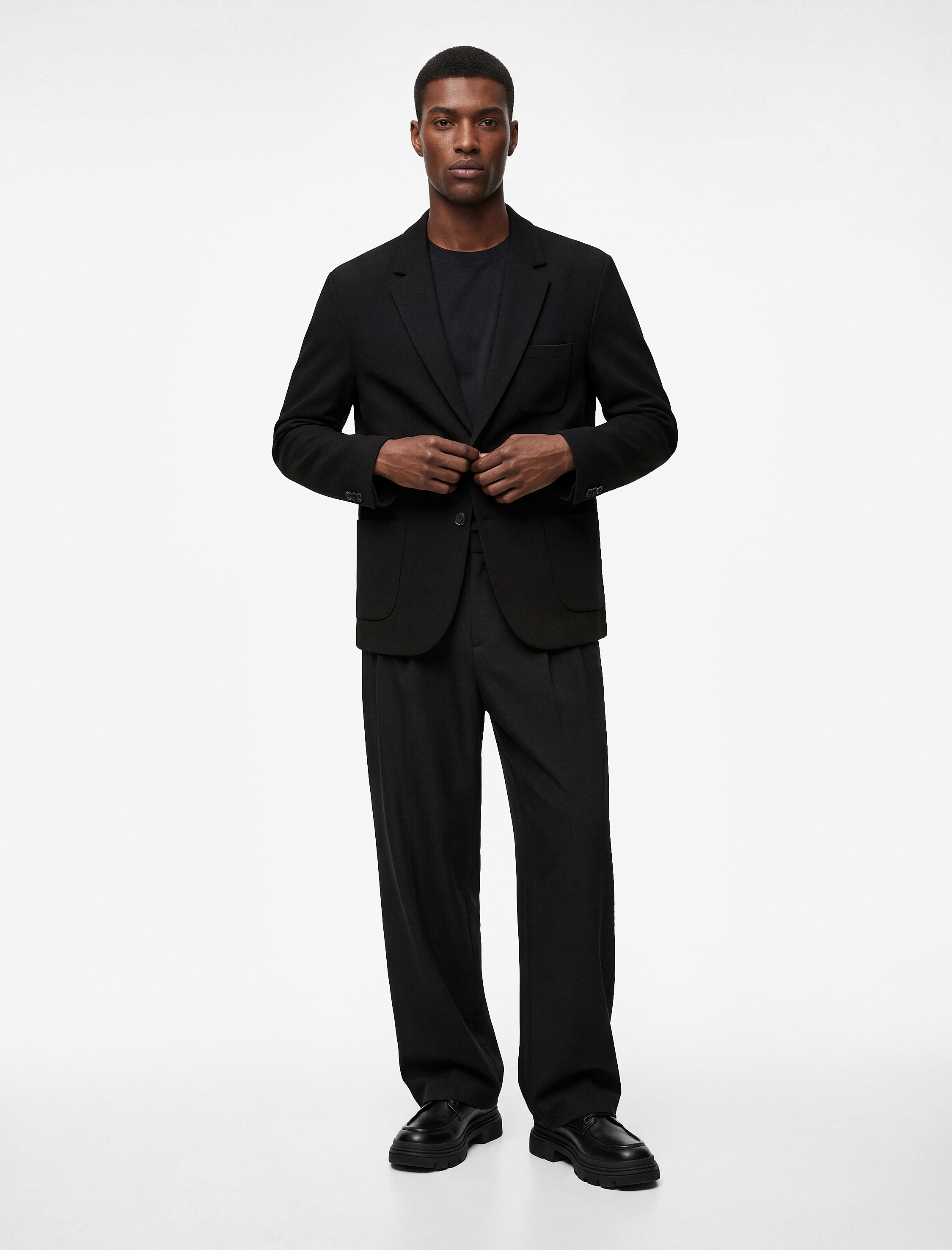   Regular Fit Uzun Kollu Cepli Düğmeli Mono Yaka Blazer Ceket