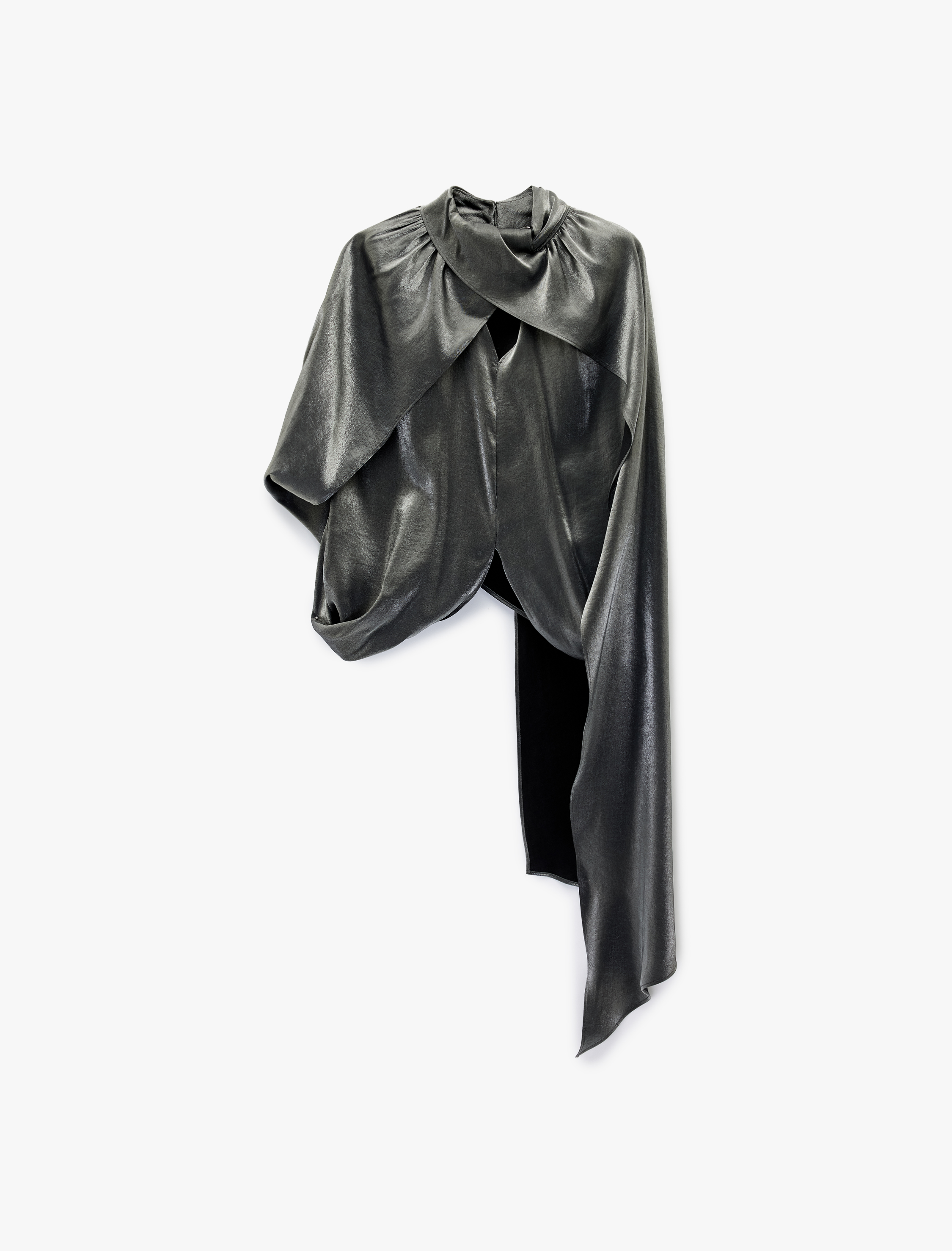   Asimetrik Kesim Kolsuz Dik Yaka Saten Pelerin Bluz