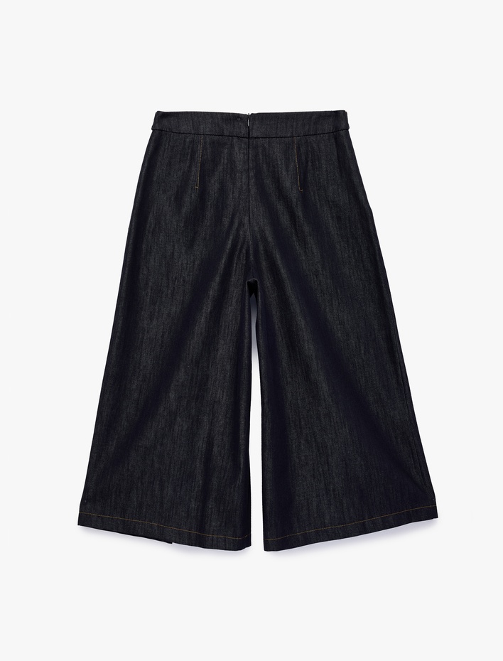  Pile Detaylı Diz Altı Denim Bermuda Şort