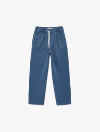 Pamuklu Beli Bağcıklı Cepli Rahat Kesim Denim Pantolon