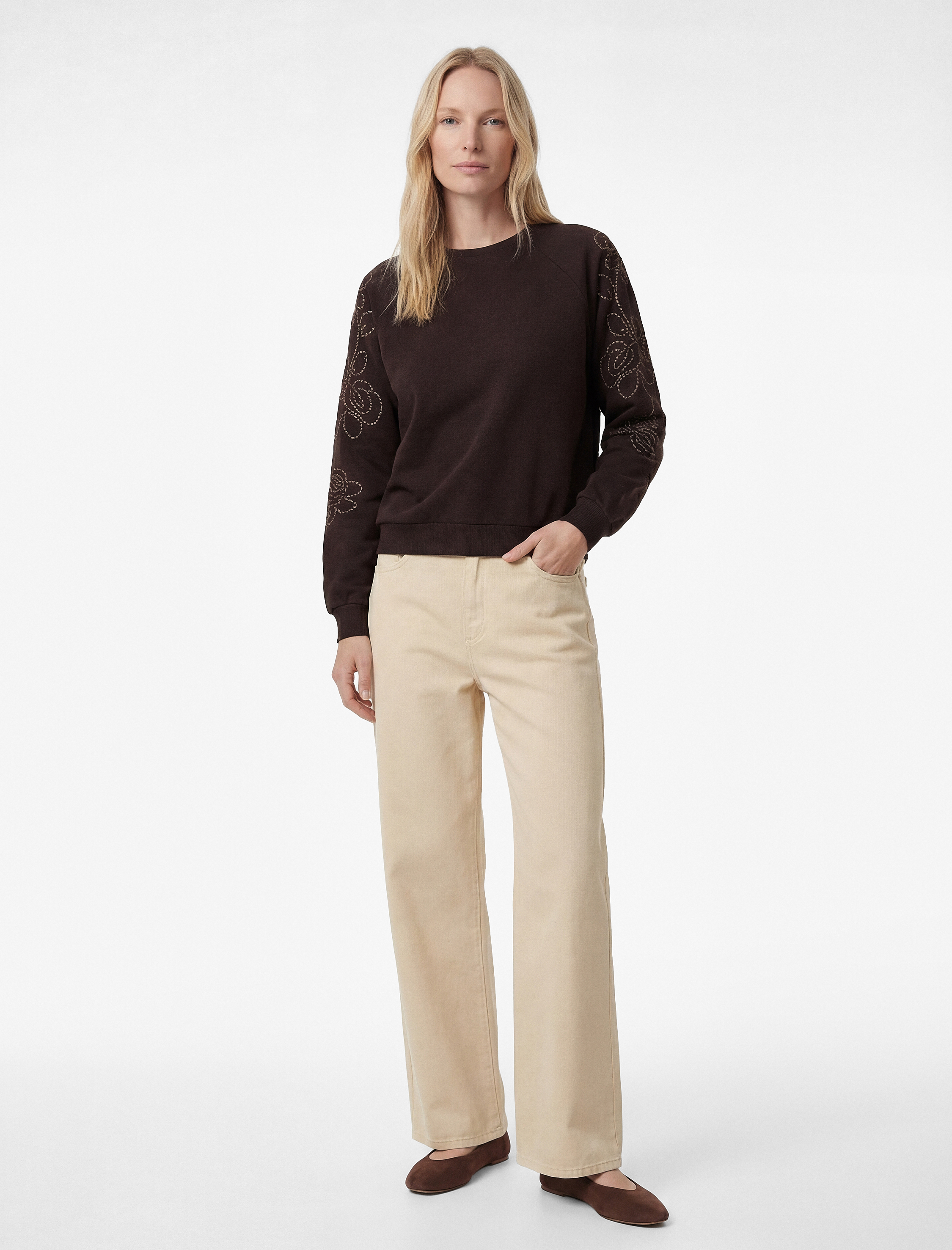   Uzun Kollu Çiçekli Boncuk İşlemeli Bisiklet Yaka Oversize Sweatshirt