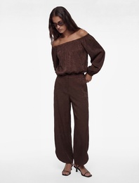 Uzun Balon Kollu Açık Omuz Dokulu Saten Bluz