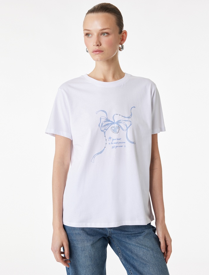  Regular Fit Kısa Kollu Bisiklet Yaka Pamuklu Fiyonklu Tişört